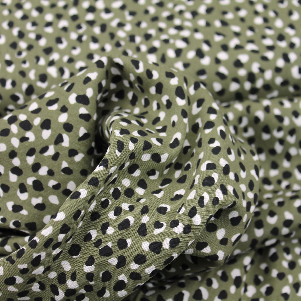Viskose Twill „Funky Dots" - khaki